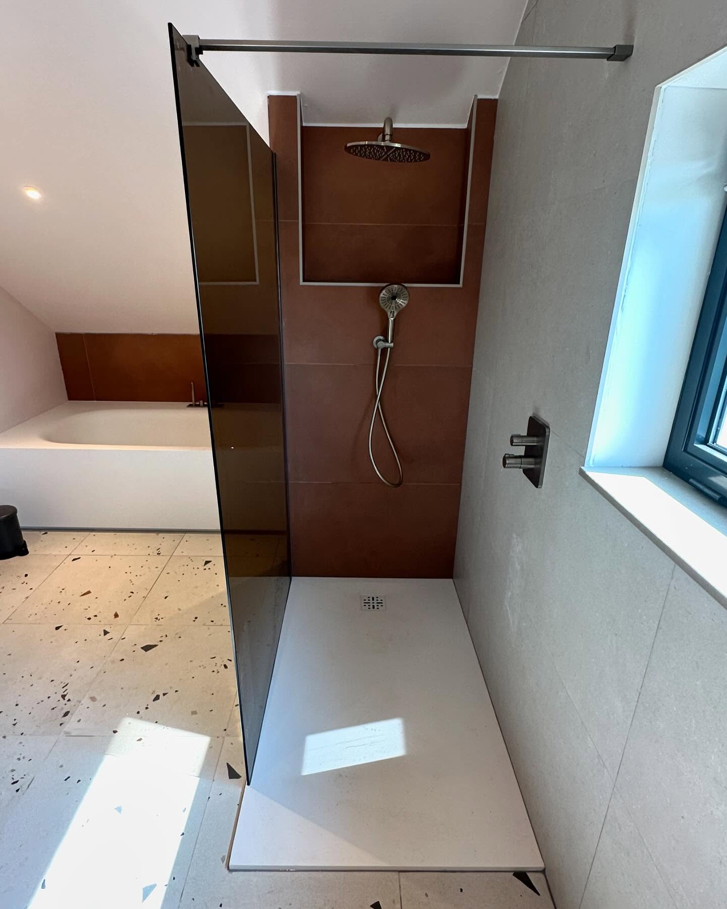 totale badkamerrenovatie - douche